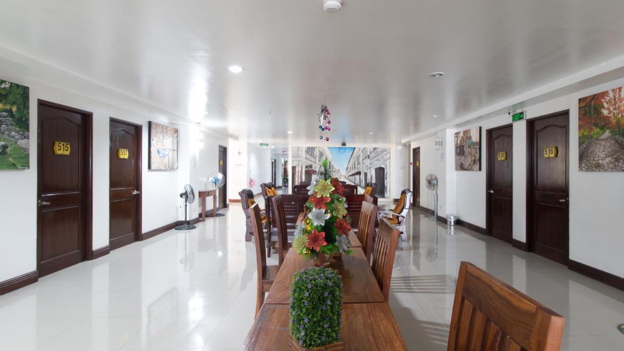 Reddoorz Plus Near Vigan City Commercial Center Exterior foto