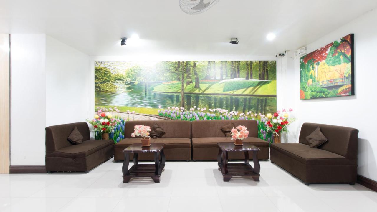 Reddoorz Plus Near Vigan City Commercial Center Exterior foto